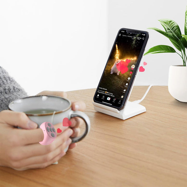 Maak de perfecte selfie op afstand met de Fingertap draadloze telefoonbediening gadget.