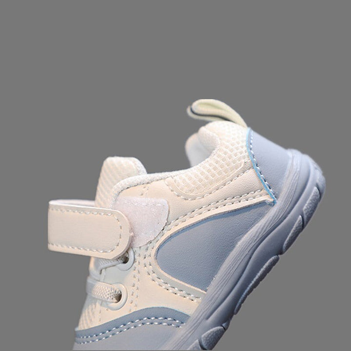 Gezonde voetjes: flexibele babyschoenen met antislipzool, ideaal voor actieve baby's.