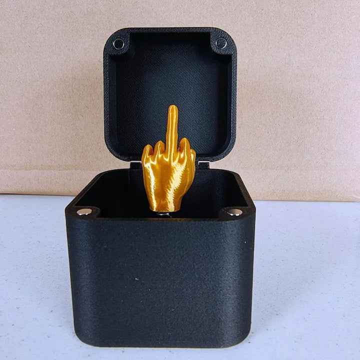 FlipBox verrassingsdoosje, hét hilarische grapcadeau voor iedereen. Perfect voor een unieke prank en veel lachen.