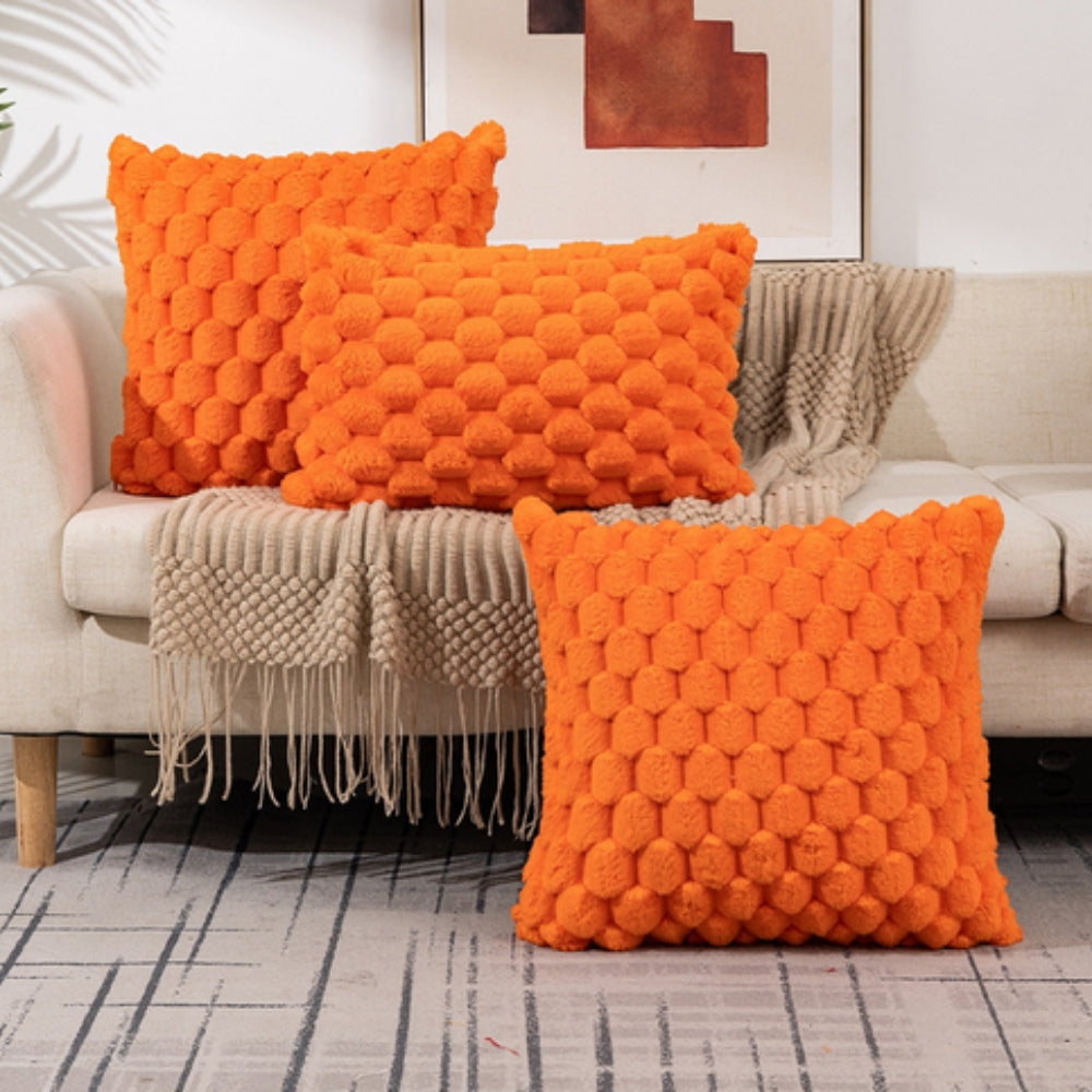 Luxe fluweelzachte kussenhoes voor ultiem comfort op je bank of als elegant bedkussen.