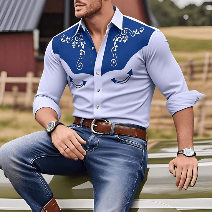 Heren western overhemd in blauw gedragen in country stijl