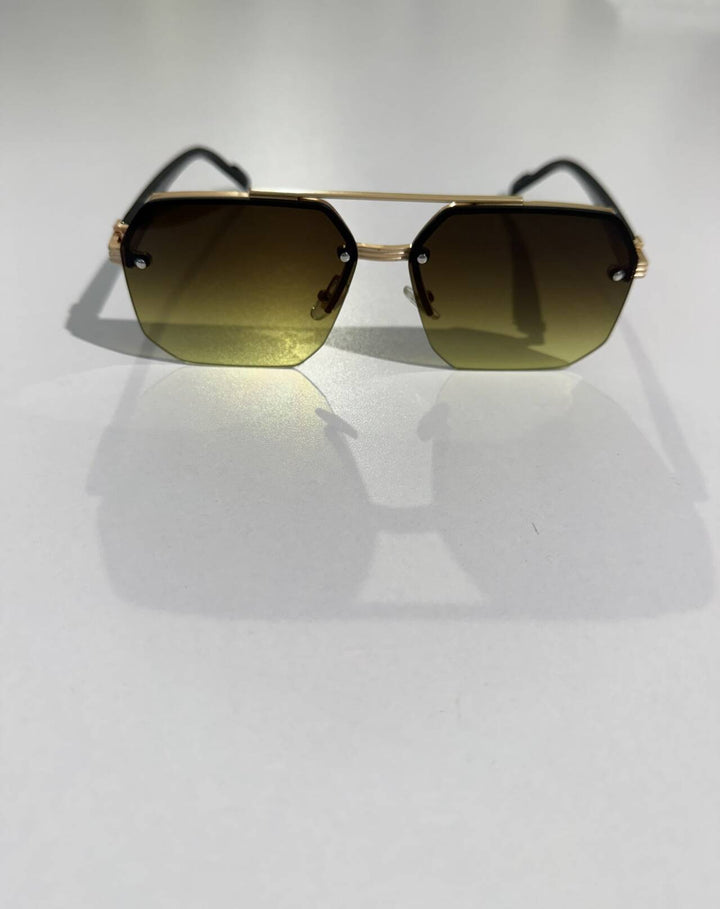 Modieuze casual eyewear zonnebril voor dames en heren van voren gezien