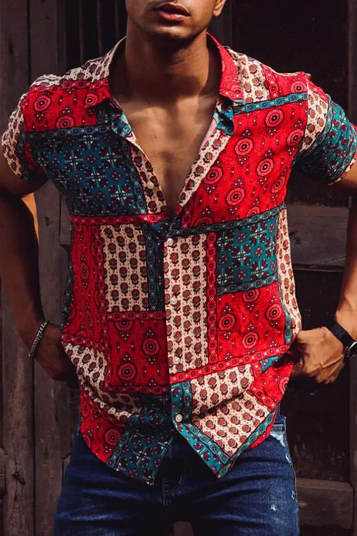 Kleurrijk heren boho overhemd met unieke print, relaxed fit. Perfect voor zomer, strand of festival.