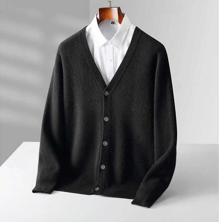 Stijlvol grijs herenvest, comfortabel en veelzijdig voor casual of business casual herfstmode.