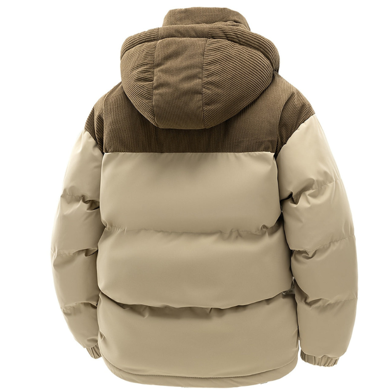 Warme heren bovenkleding: winterjas met capuchon, winddicht en comfortabel voor herfst en winter.