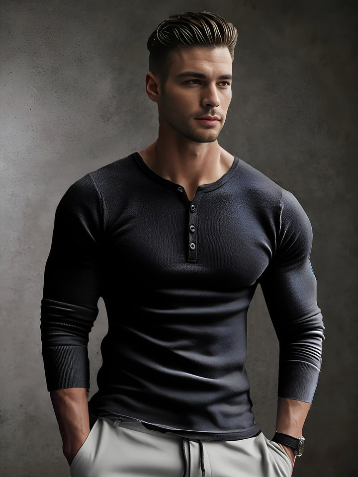 Casual geribd herenmode shirt getoond vanaf de zijkant