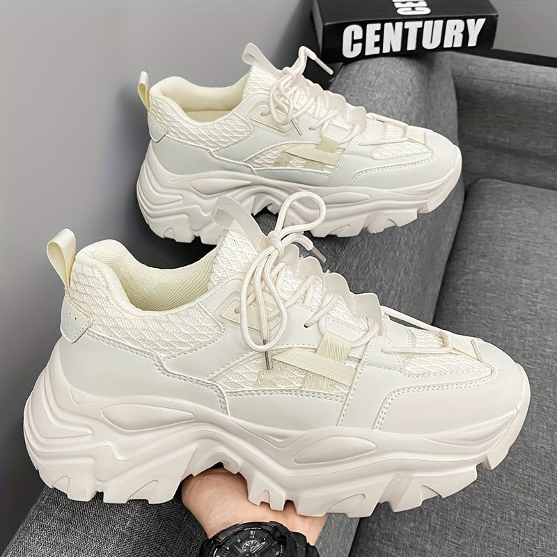 Trendy streetwear sneakers voor heren met opvallend profiel