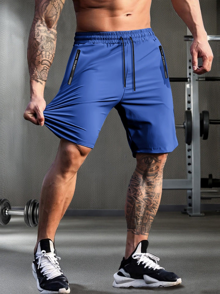 Veelzijdige heren shorts voor de zomer, sneldrogend en ademend. Essentieel voor warme dagen en actieve lifestyle.