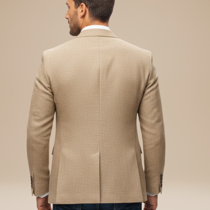Elegant heren blazer slim fit in abrikoos kleur. Deze modieuze colbert is een must-have voor de stijlvolle heer.