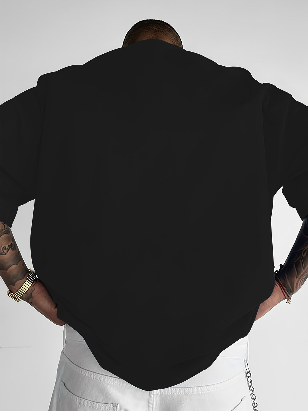 Zomers heren T-shirt met trendy slogan print, comfortabele losse pasvorm, ideaal voor casual streetwear stijl.