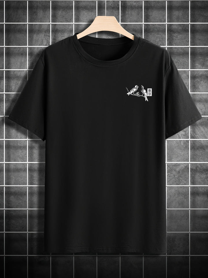 Lichtgewicht heren zomer T-shirt met gedetailleerde bloemen- en vogelpatronen, ronde hals.