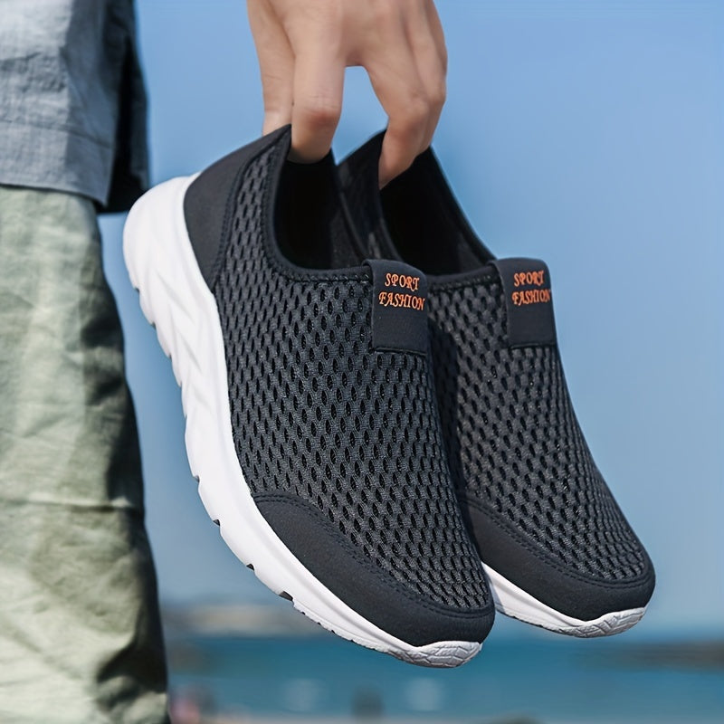 Heren slip-on sneakers: comfortabele, lichtgewicht instapschoenen voor dagelijks gebruik.