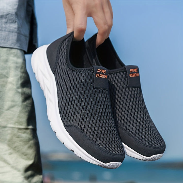 Heren slip-on sneakers: comfortabele, lichtgewicht instapschoenen voor dagelijks gebruik.