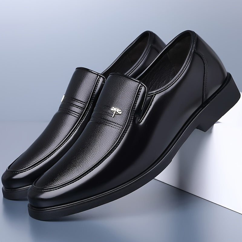 Stijlvolle heren instappers van suède, ademend en comfortabel voor een casual look. Veelzijdig.