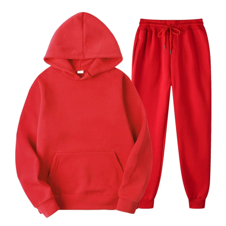 Sportieve kleding voor heren bestaande uit hoodie en broek