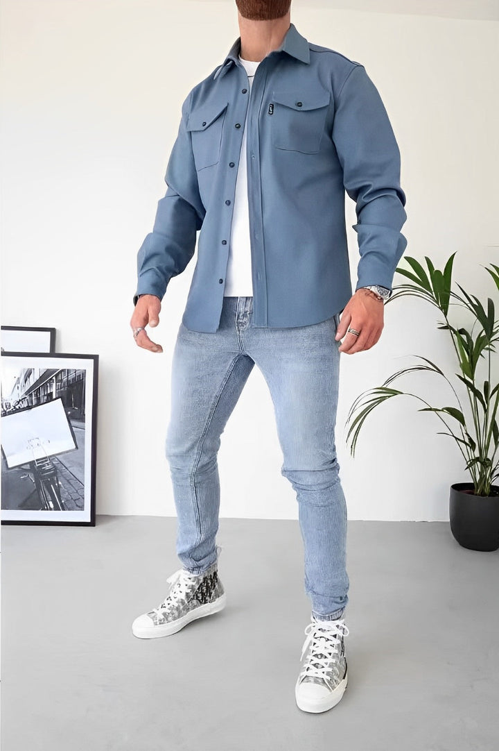 Heren casual overhemd, lange mouwen, ontworpen voor comfort en stijl in alle seizoenen en gelegenheden.