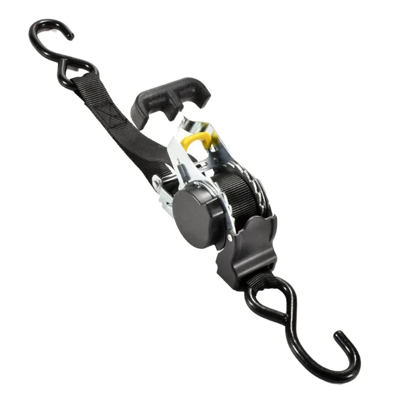 GearStrap automatische spanband voor snel en veilig vastzetten van lading op auto, motor of fiets.