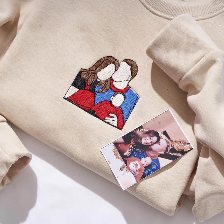 Stijlvolle unisex kleding: geborduurde hoodie met custom tekst, een gepersonaliseerd cadeau.
