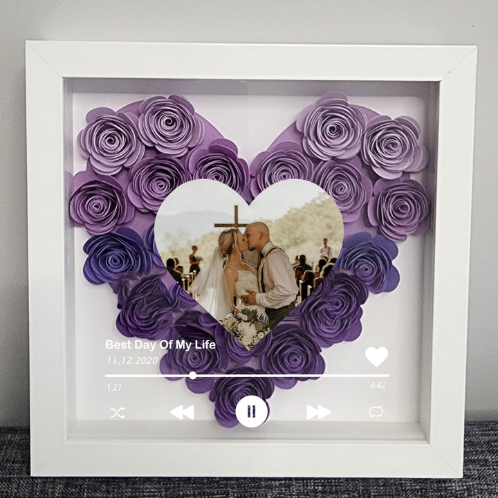 Hartvormige gepersonaliseerde schaduwdoos fotolijst, een uniek liefdesgeschenk om speciale momenten te koesteren.