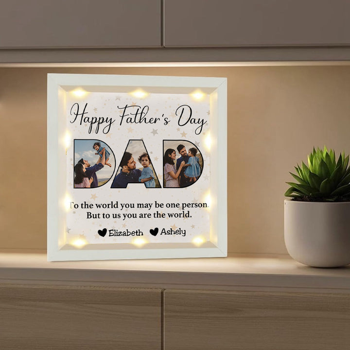 Elegante MDF fotolijst met ingebouwde LED-verlichting, een persoonlijk cadeau voor Vaderdag.