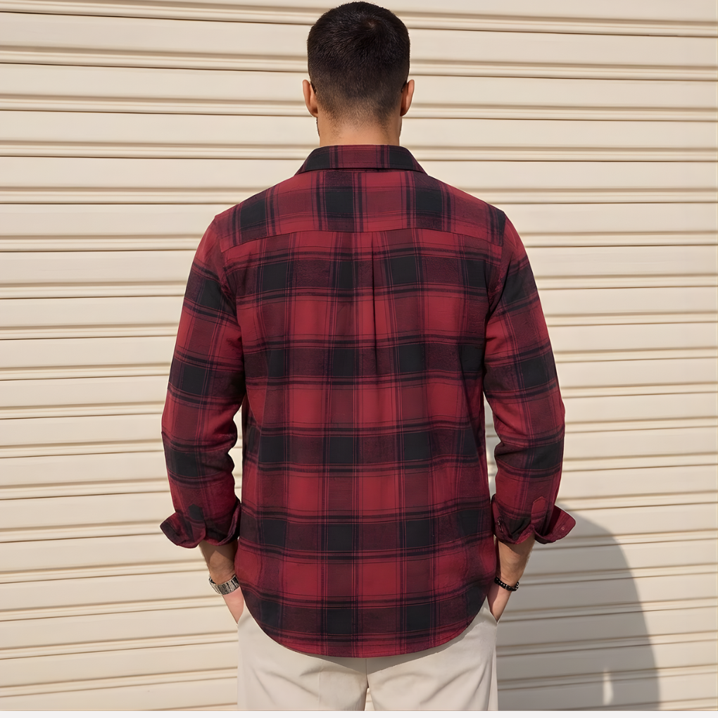 Modieus plaid heren overhemd met lange mouwen. Comfortabel en veelzijdig voor herfst & lente outfits.