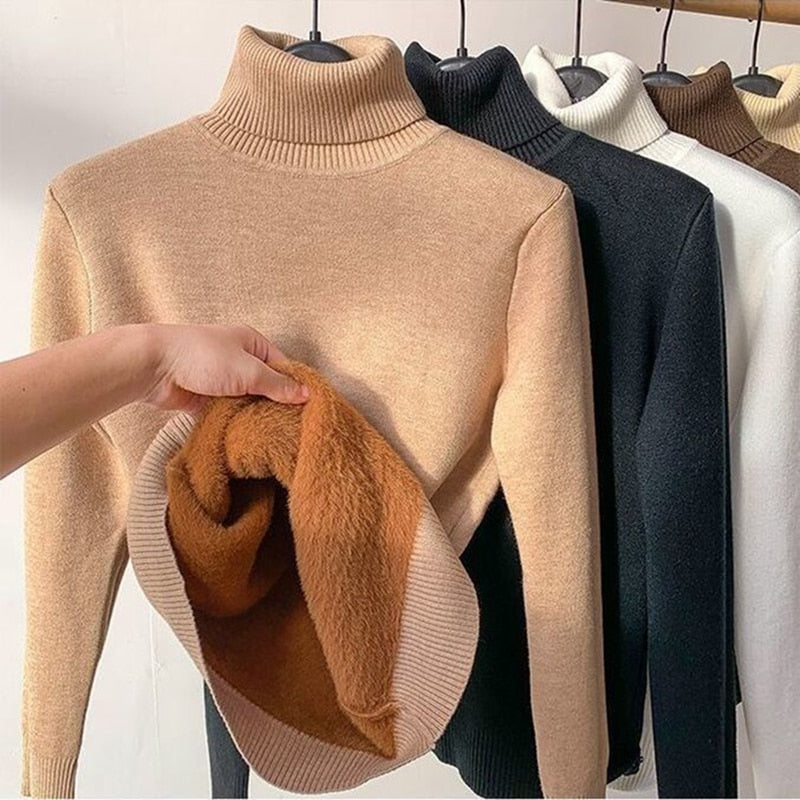 Zachte gevoerde damessweater, heerlijk warm en comfortabel voor de koude dagen; een winterse must-have.