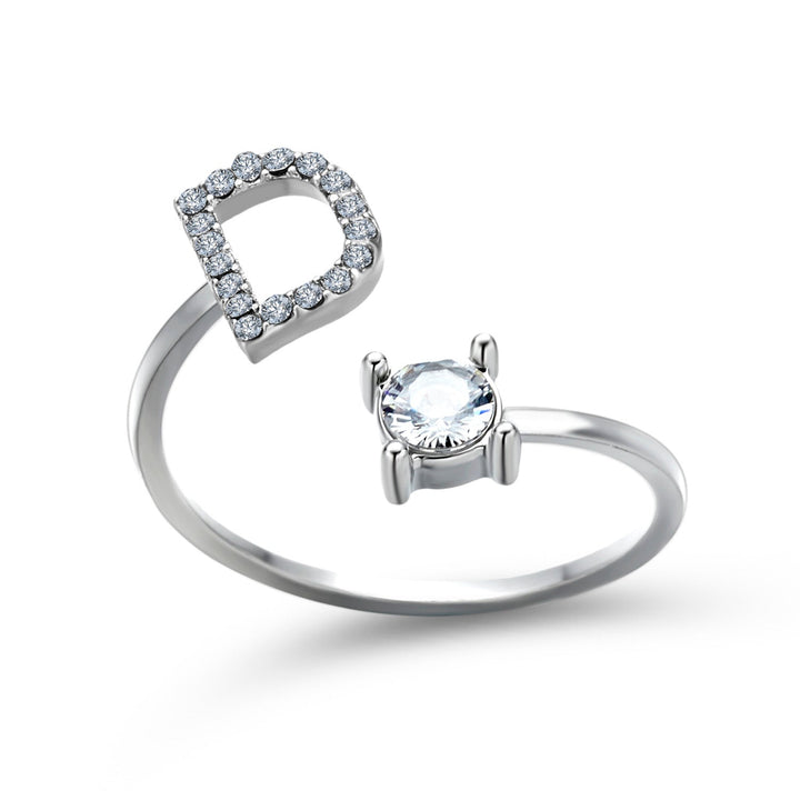 Verstelbare gouden initialenring, perfect cadeau voor een speciale vrouw.