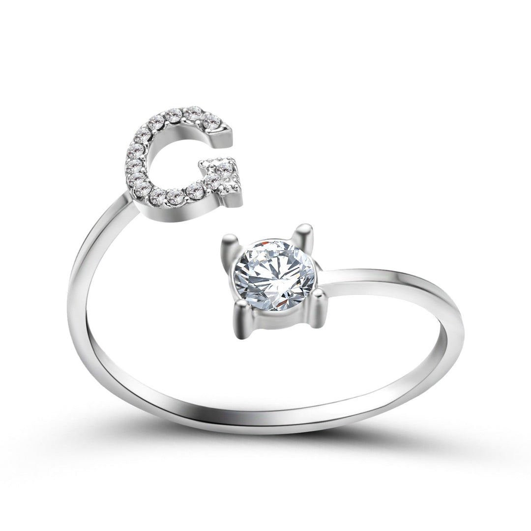 Gepersonaliseerde initialenring goud, verstelbaar, chic en tijdloos sieraad.
