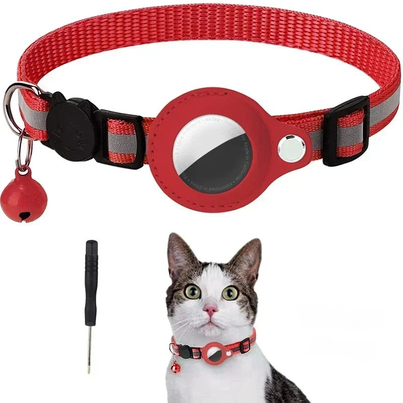 Slanke, moderne GPS tracker voor huisdieren, een stijlvolle en veilige dieren gadget.