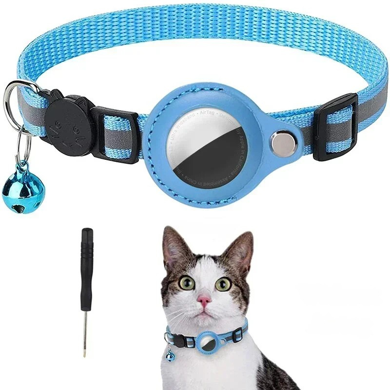 Kleine GPS tracker voor puppy's en kittens, essentieel voor jonge huisdieren veiligheid.