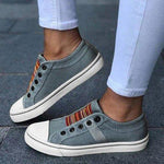 Grijs