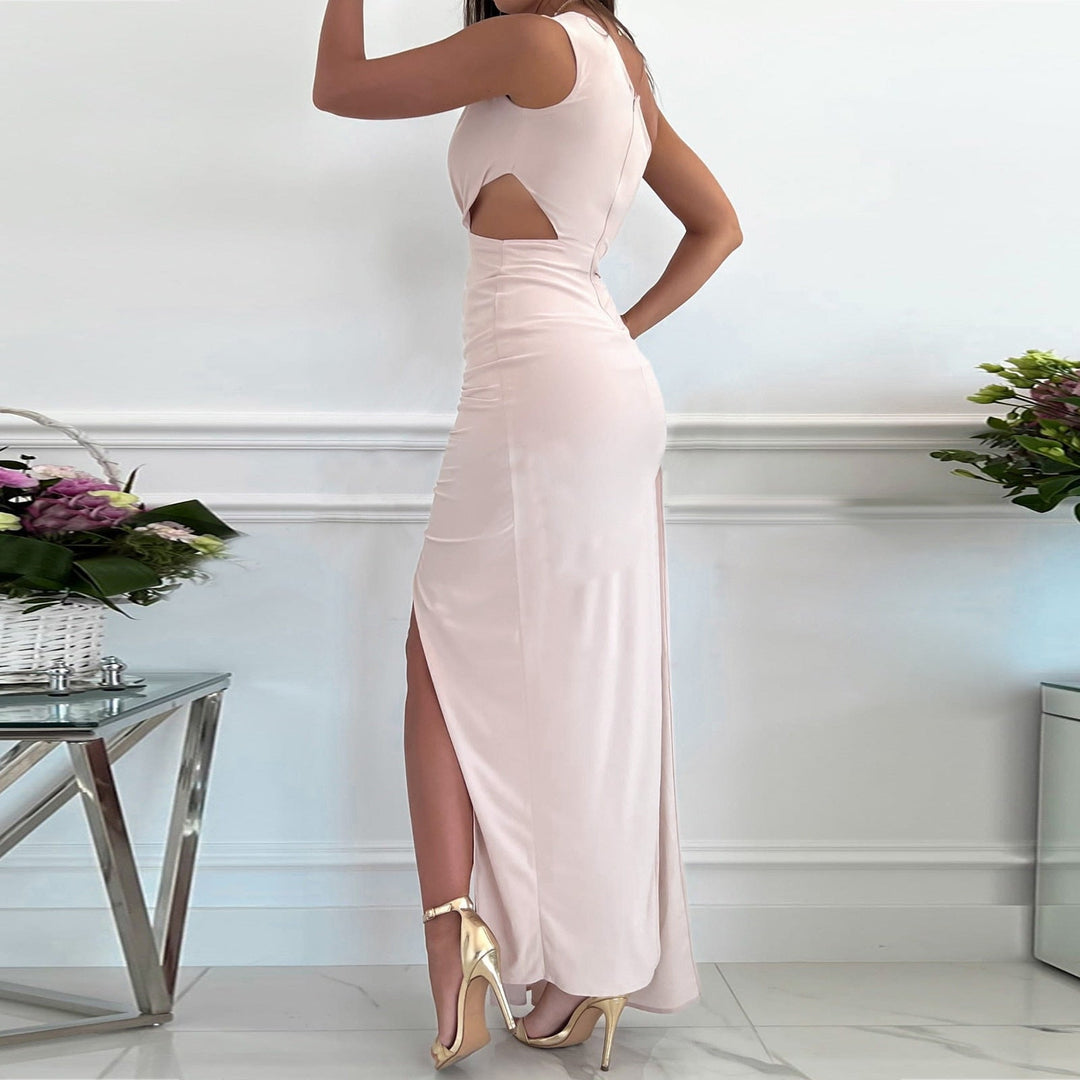 Elegante rode jurk voor dames, modieus en veelzijdig, perfect voor feestjes of een casual look.