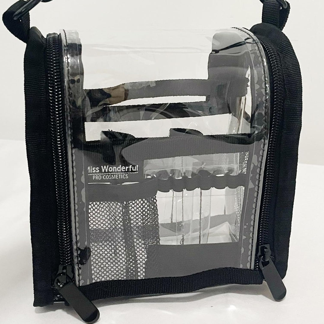 Make-up tas Aveline: een grote, doorzichtige PVC reistas voor georganiseerde opslag van al je toiletartikelen.