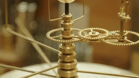 Uniek handgemaakt zonnestelsel orrery model, ideaal verzamelobject en stijlvolle wetenschappelijke decoratie.