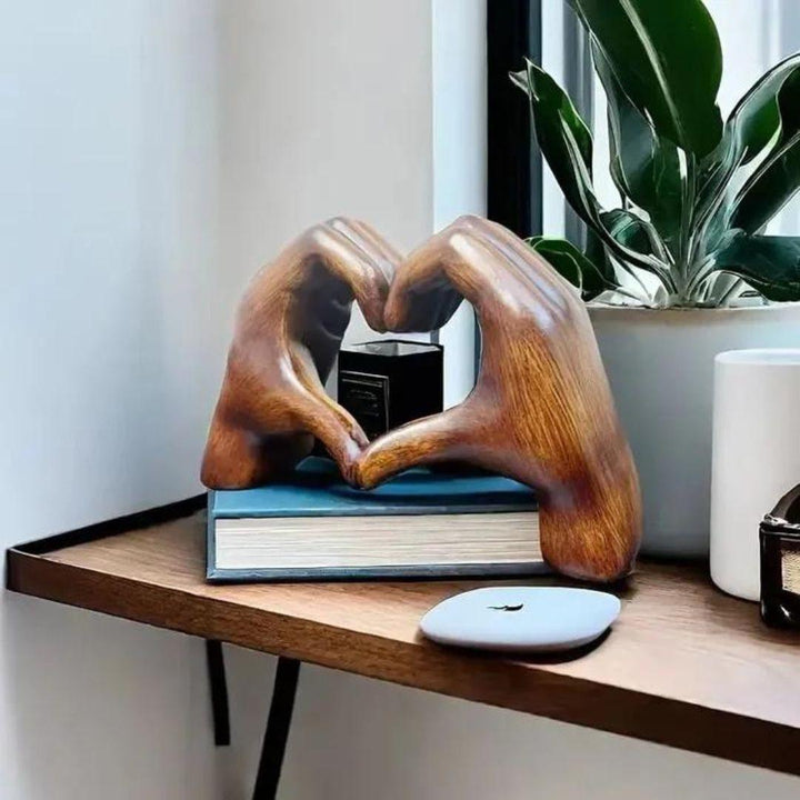 Duurzame handgemaakte hartdecoratie, elegant liefdessymbool. Perfecte woondecoratie met aandacht voor milieu.