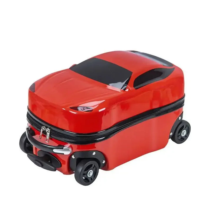 Harde kinderkoffer met rood autodesign, perfect voor reizen en vakanties.