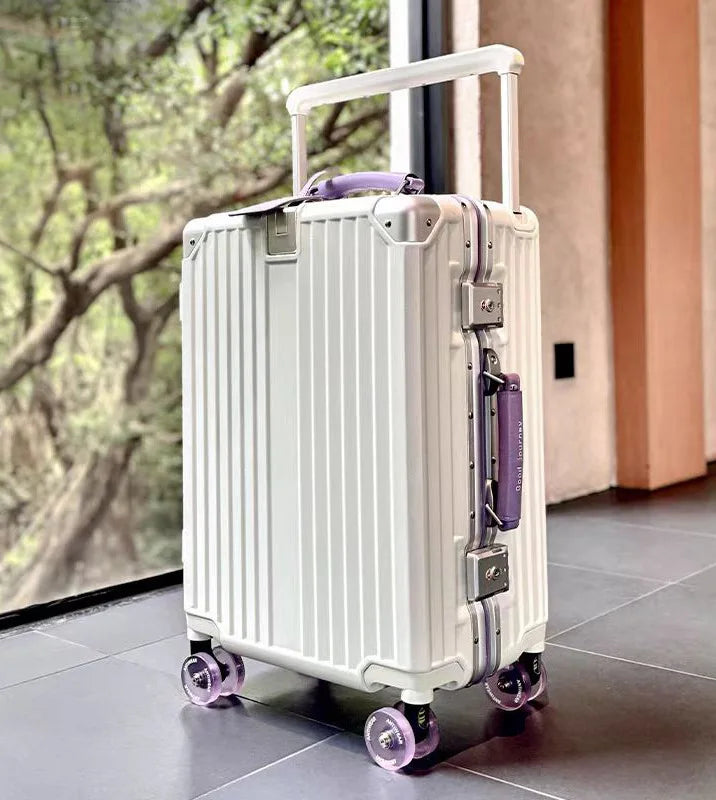 Valencia Voyager hardschaal koffer; een lichtgewicht, veilige en robuuste reiskoffer met TSA slot.