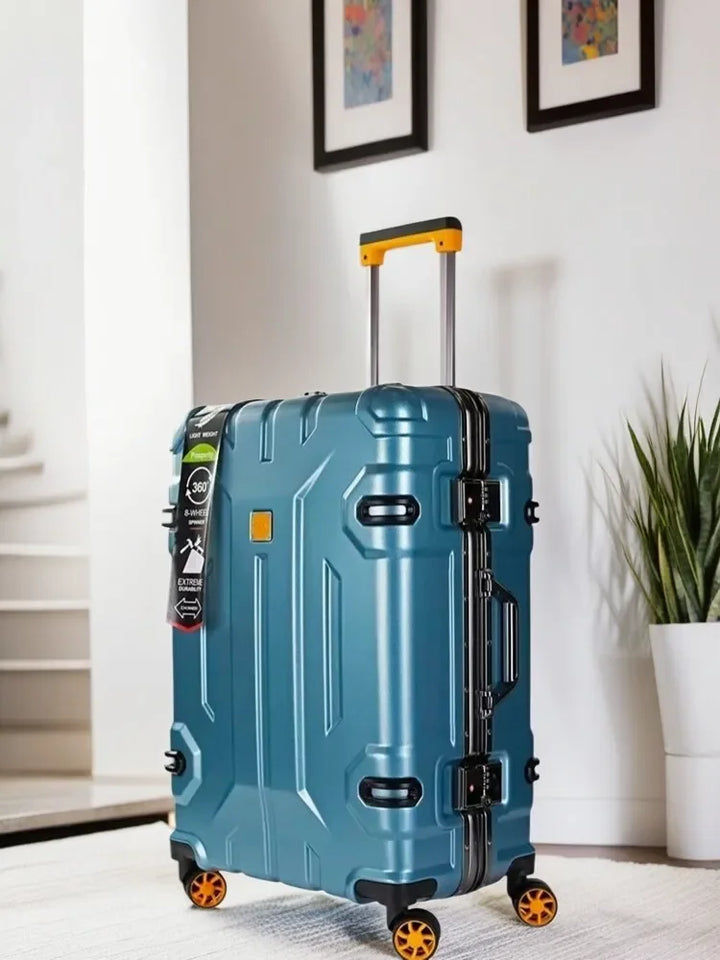 Kopenhagen hardschalen spinner koffer met aluminium frame, klaar voor elke vakantie.