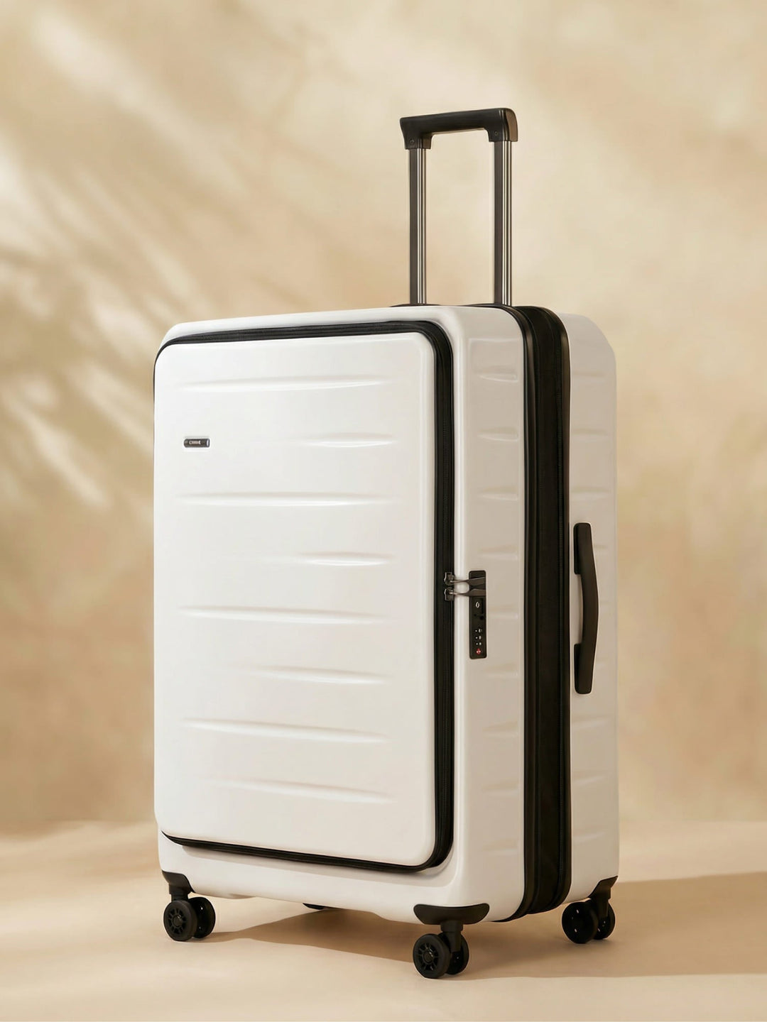 Hardschalige uitbreidbare handbagage koffer met handig voorvak, TSA-slot en soepele spinnerwielen.