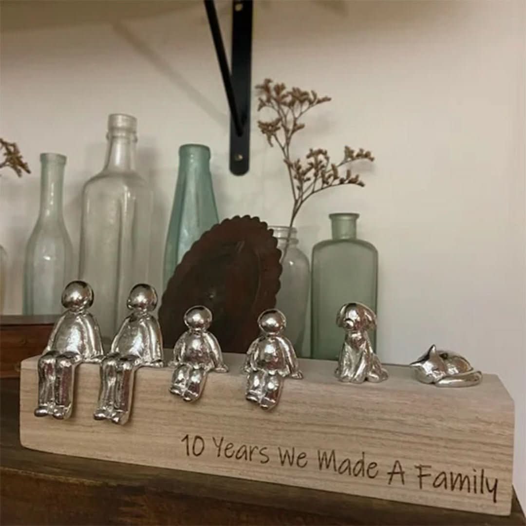 Gepersonaliseerde hars sculptuur, een uniek en hartelijk geschenk dat familie eert.