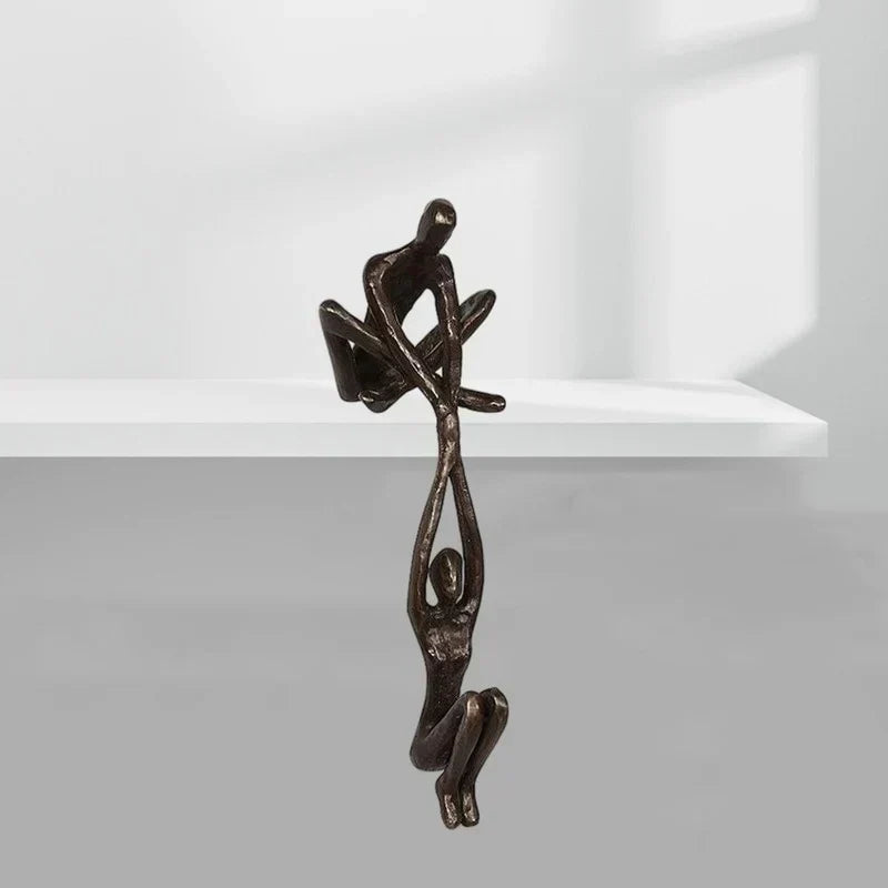 Inspirerende decoratie: hars sculptuur, symbool van onbreekbare liefde en innerlijke kracht.