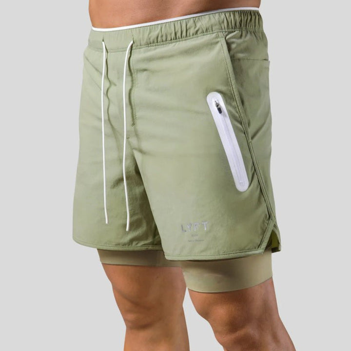 Heren 2-in-1 hardloopshorts met ingebouwde compressie, ideaal voor intense workouts en optimale ondersteuning.