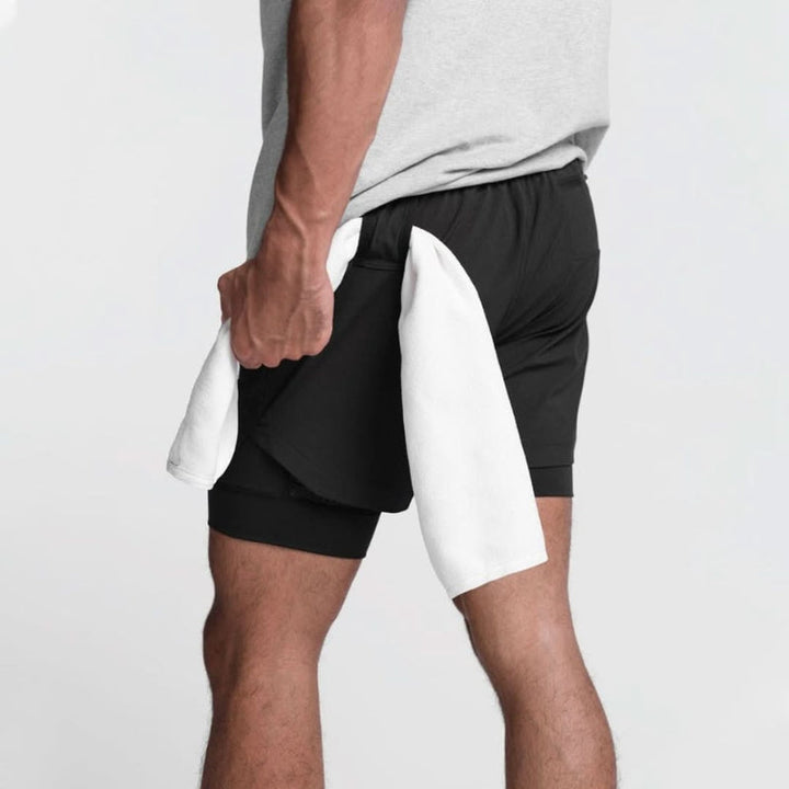 Veelzijdige heren korte sportbroek Noah, met binnenshorts. Ideaal voor intensieve training en sport.