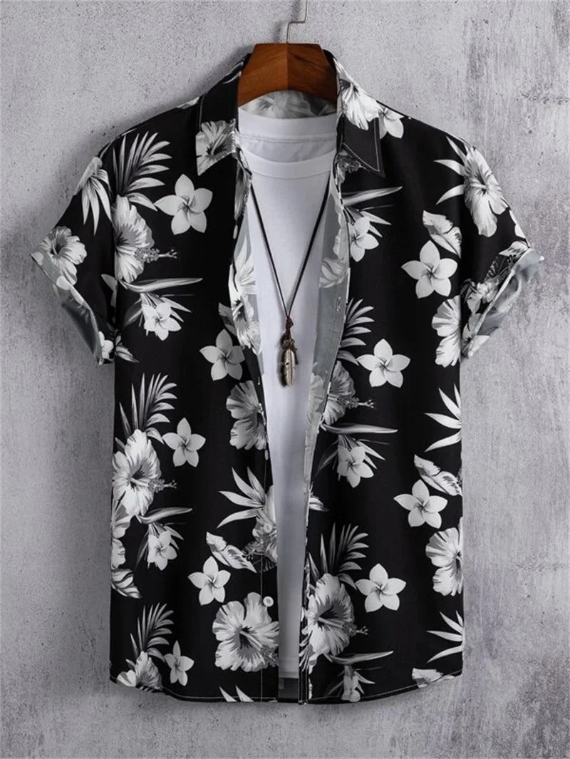 Casual heren Hawaii shirt, kleurrijke bloemenprint, voor een complete vakantie outfit.