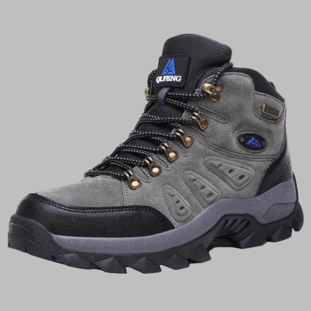 Antislip buitenzool van heren wandelschoenen, perfecte grip en stabiliteit voor ruig terrein.