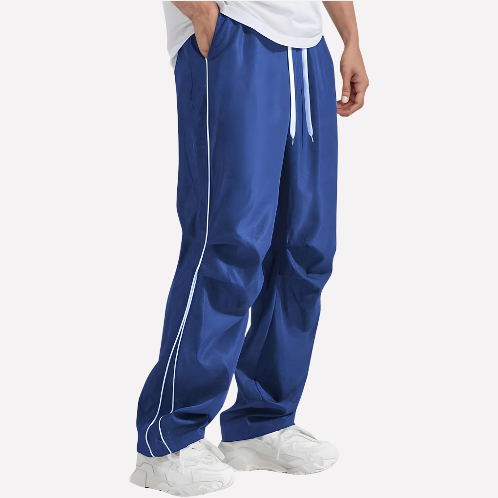 Comfortabele polyester heren sportbroek AM1, ideaal als activewear of casual joggingbroek.