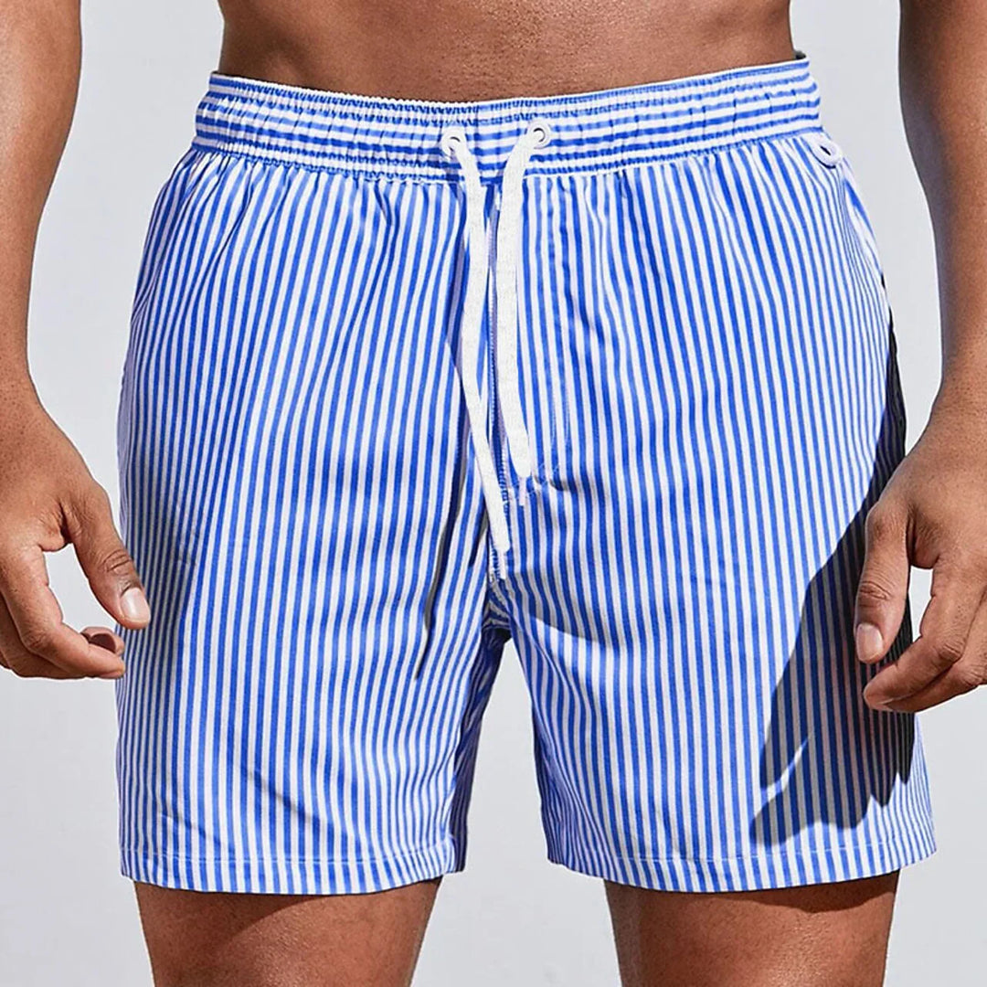 Heren boardshort, stijlvol en sneldrogend, ideaal voor zomerse stranddagen en zwemplezier.