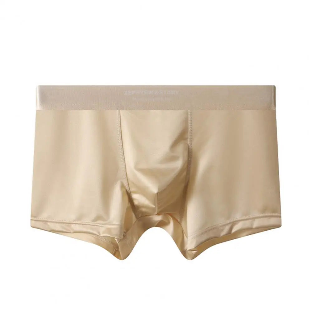 Hoogwaardige heren boxershort; naadloos design, glanzende stof en sculptuurpasvorm voor ongeëvenaard draagcomfort.