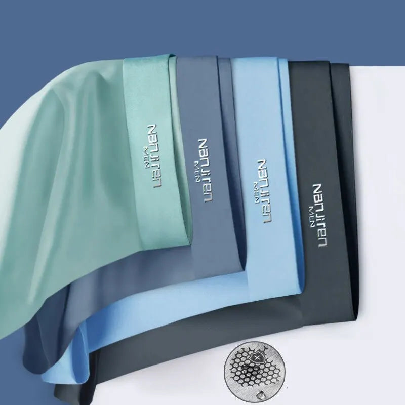 Zachte Ice Silk heren boxershorts. Elastisch ondergoed voor optimaal comfort en een fris gevoel de hele dag.