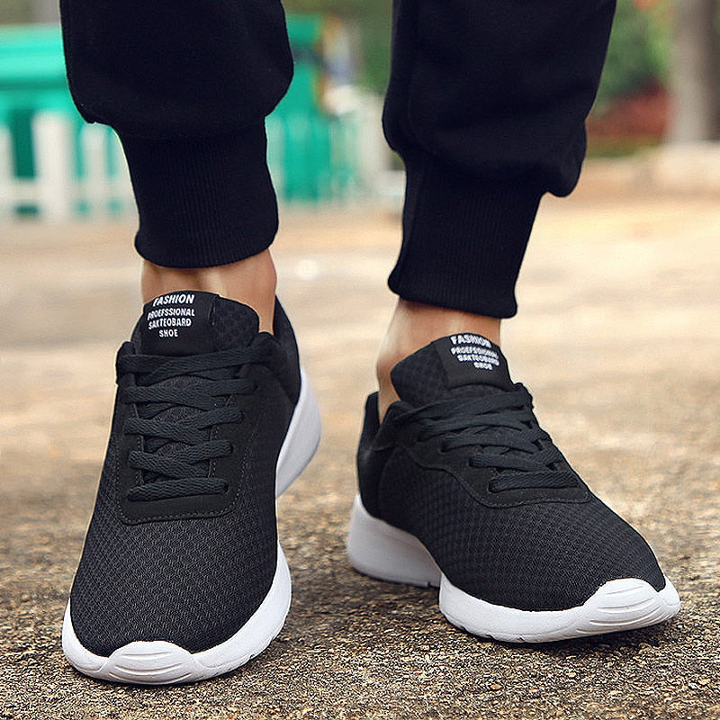 Stijlvolle herfst herenschoenen met een casual design, verkrijgbaar in veelzijdige kleuren.